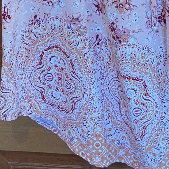 PRICED TO SELL - See Description for details -- Pale Peach & White Floral Dress - Picture 9 of 9